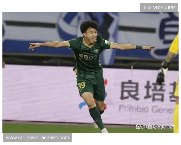 浙江队王钰栋前场连续传切：一次传球，一次化解，一次胜利的节奏